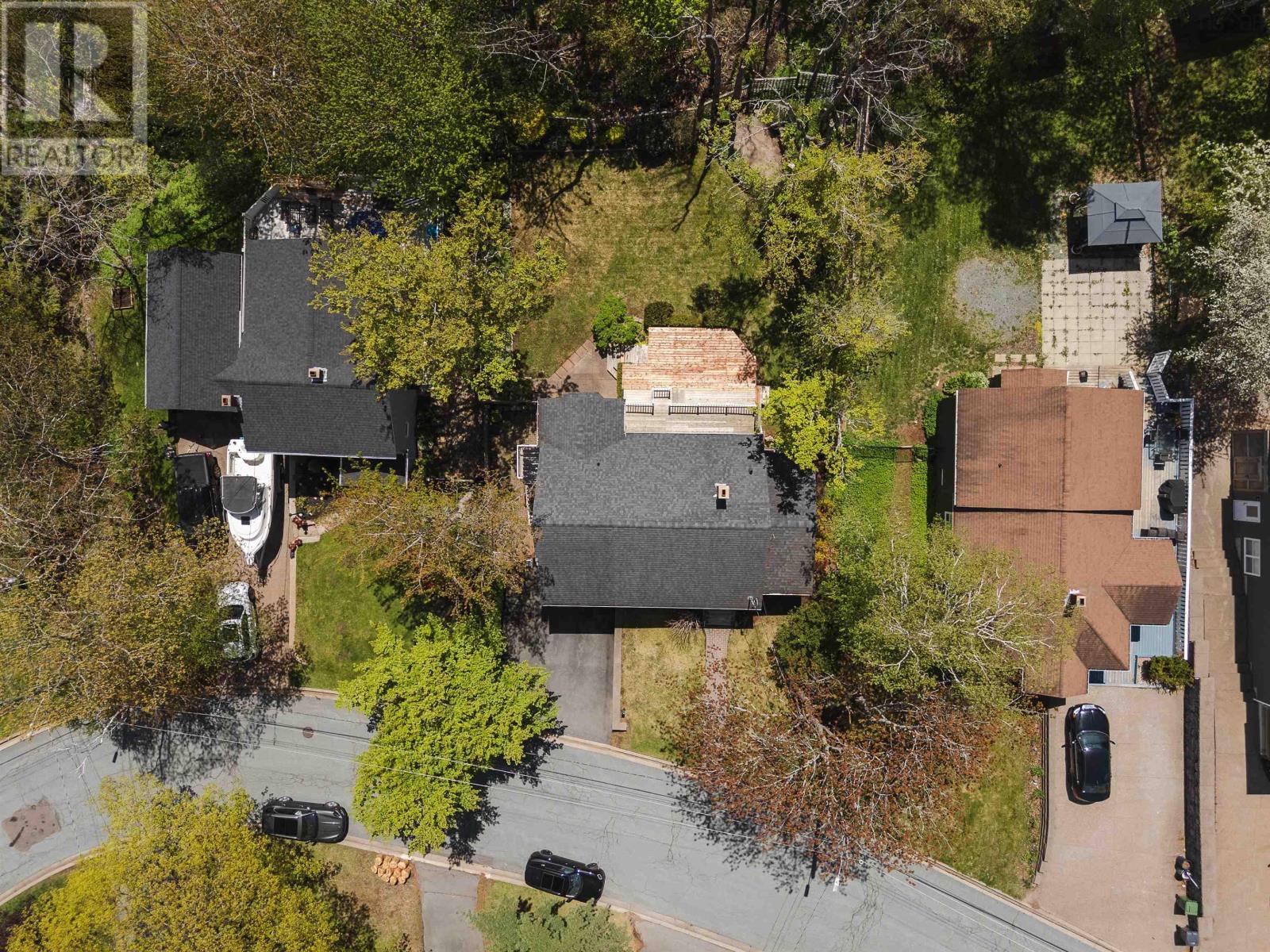 46 Tremont Drive - Image 3
