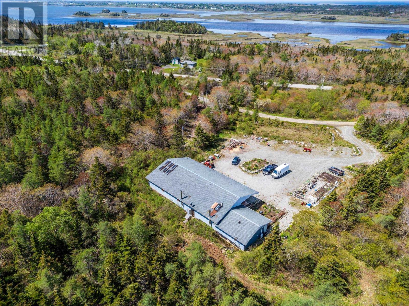 2292 Highway 3 - 40