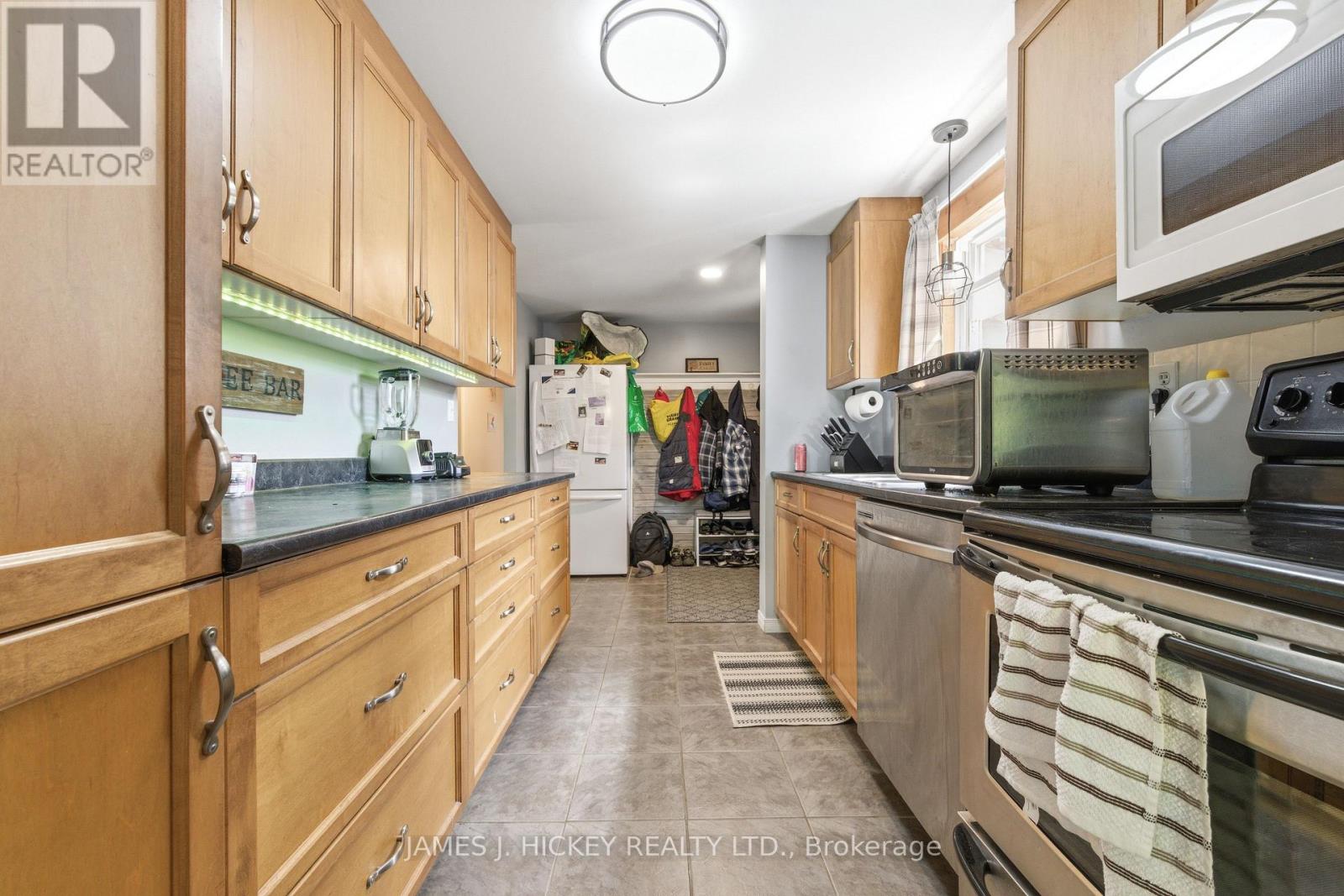 1 TAMARACK STREET - 13