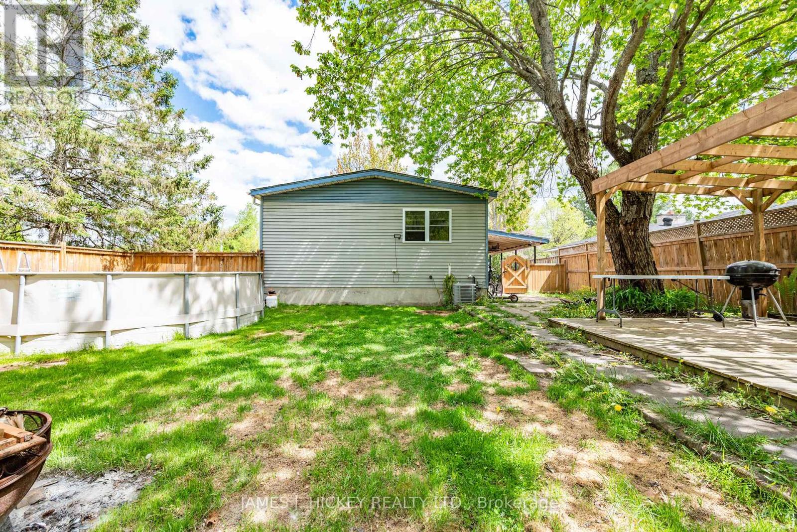 1 TAMARACK STREET - 38