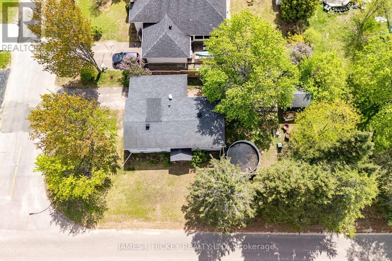 1 TAMARACK STREET - 42