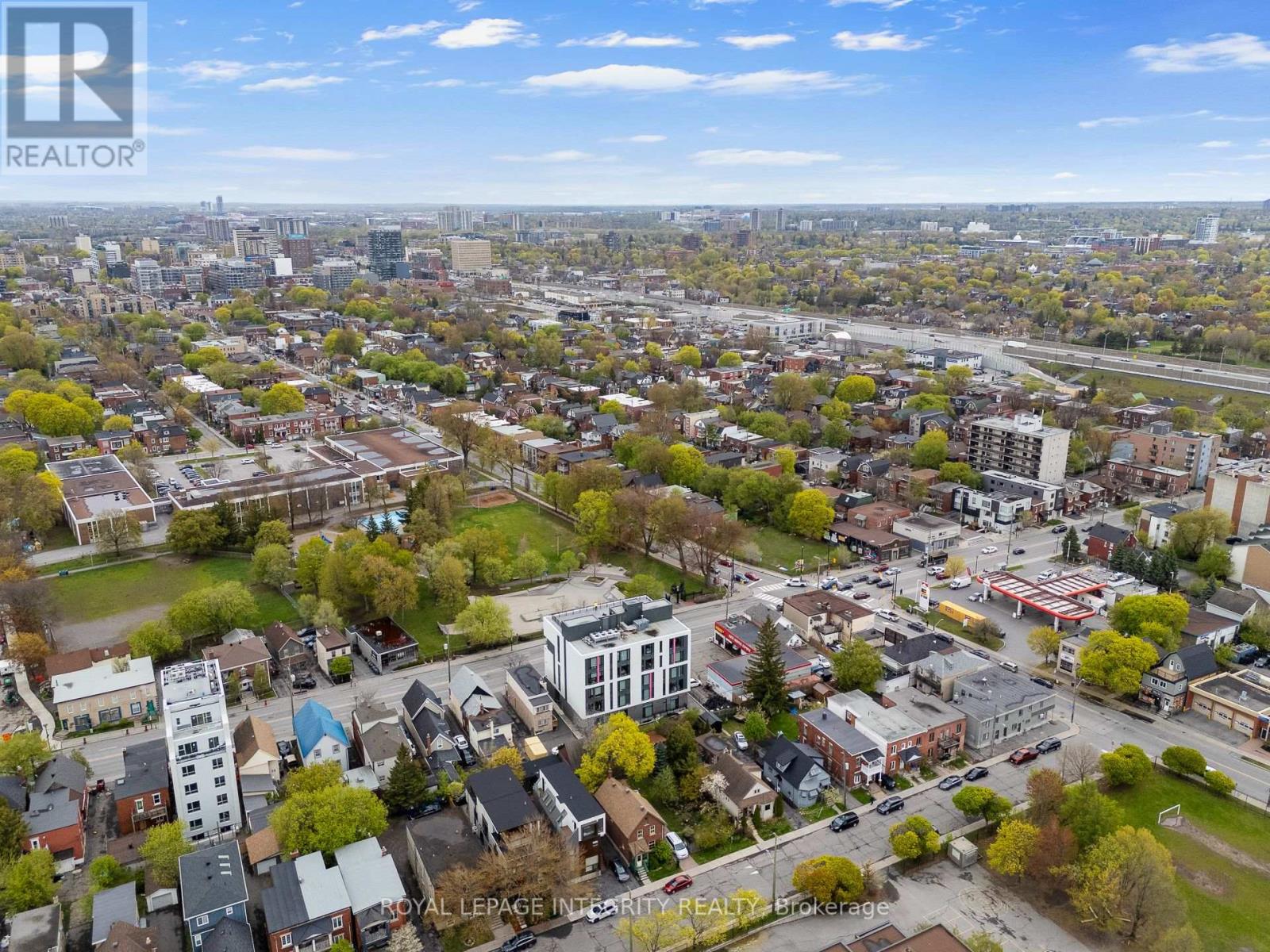 634 GLADSTONE AVENUE - 42