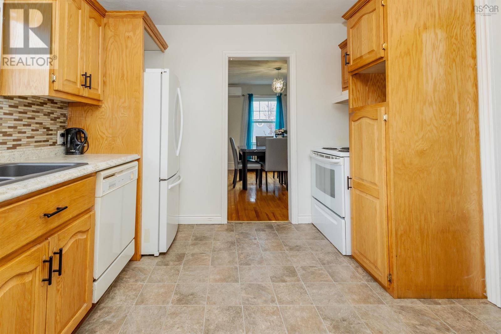 Property 15 of 38 of 379 Smith Street