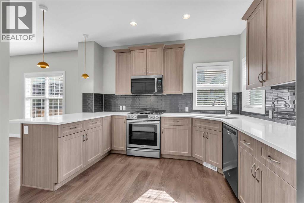 103 Ravensmoor Manor SE - 14