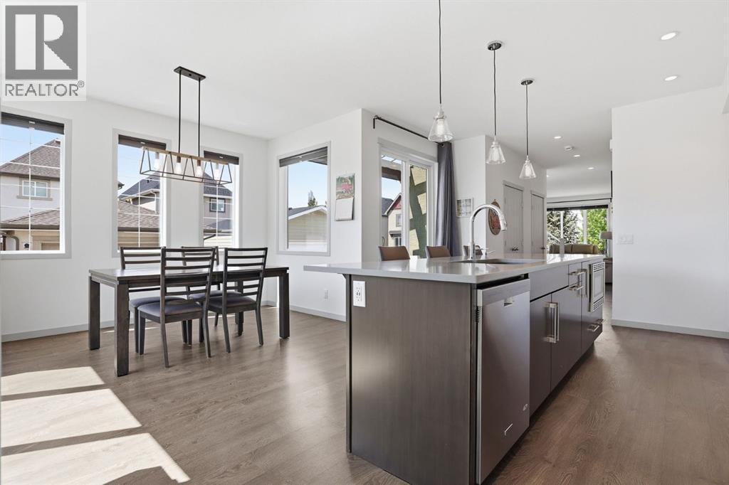 341 Marquis Heights SE - 14