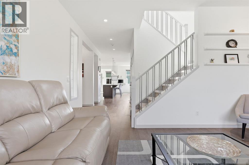 341 Marquis Heights SE - 6