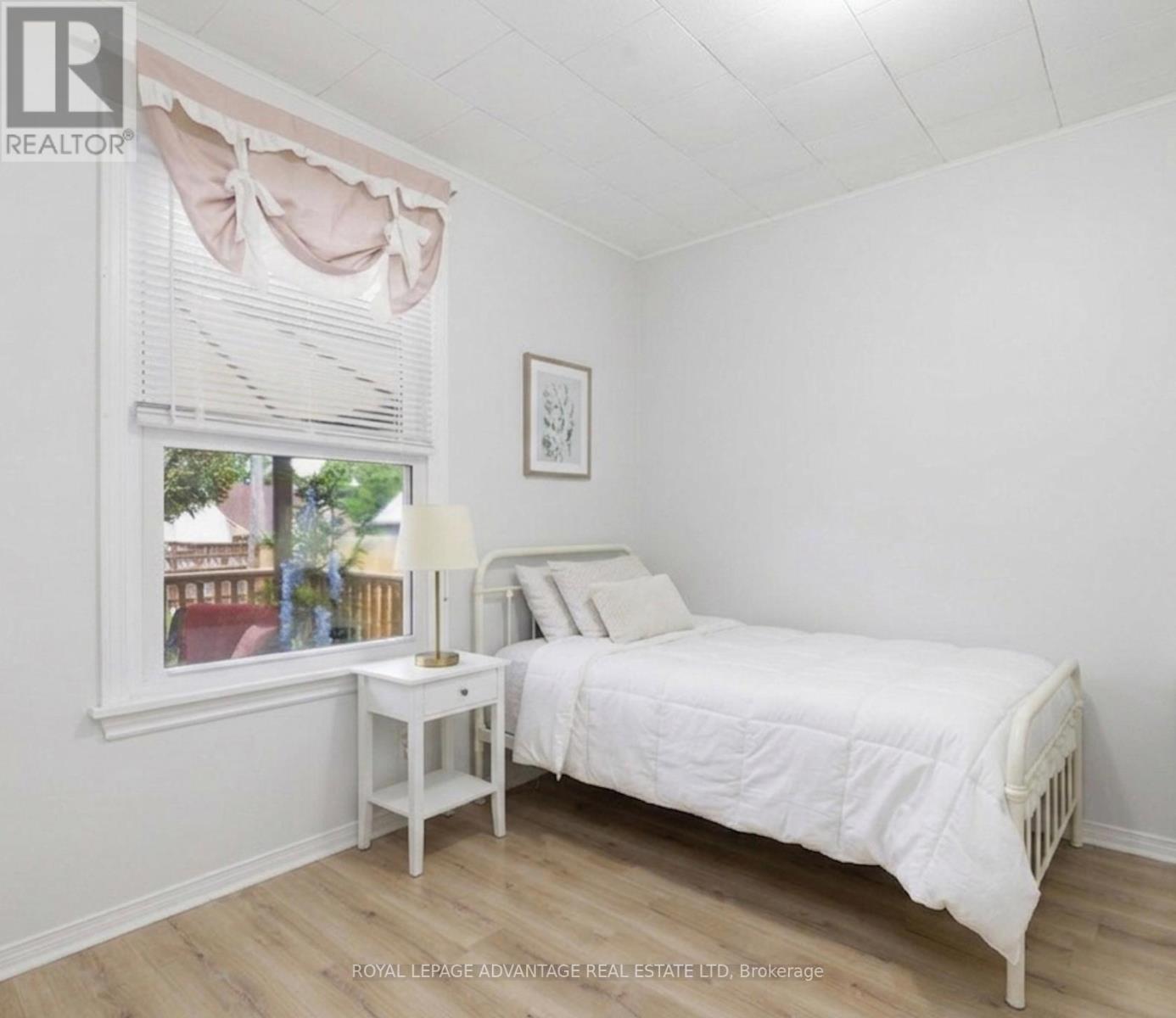 36 BEECH STREET - 17