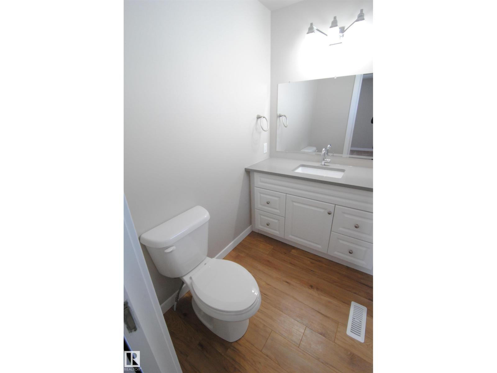 15112 80 ST NW - 20