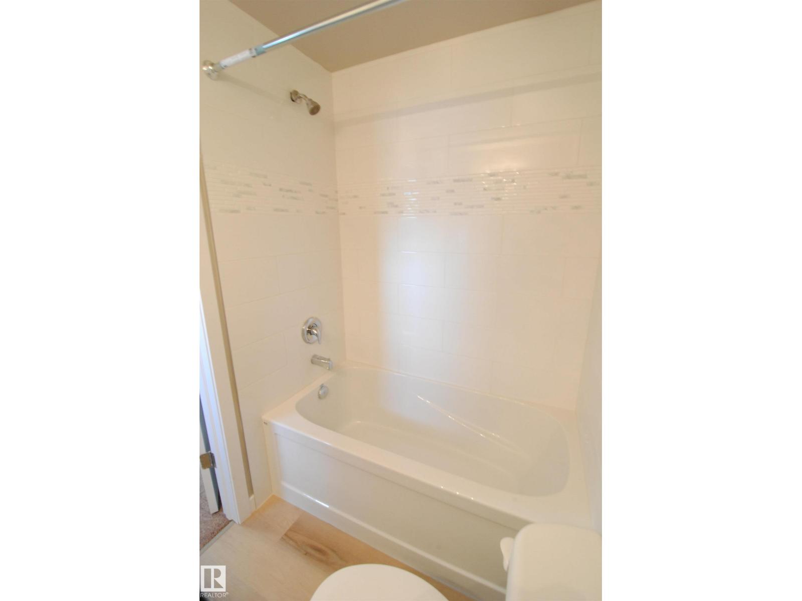 15112 80 ST NW - 14