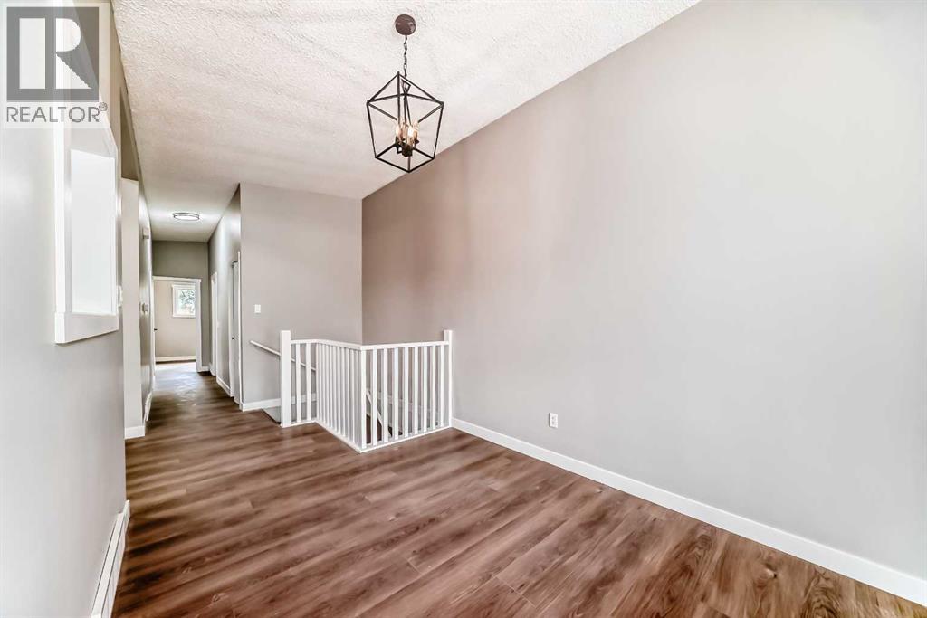 1635 24 Avenue NW - 11