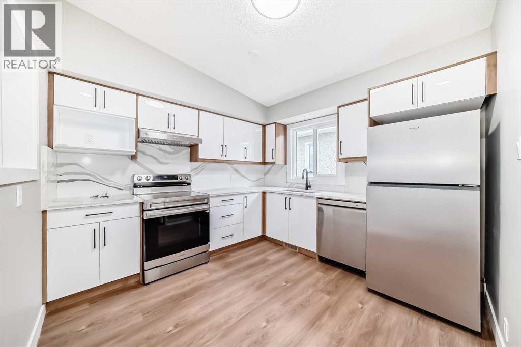 1635 24 Avenue NW - 4