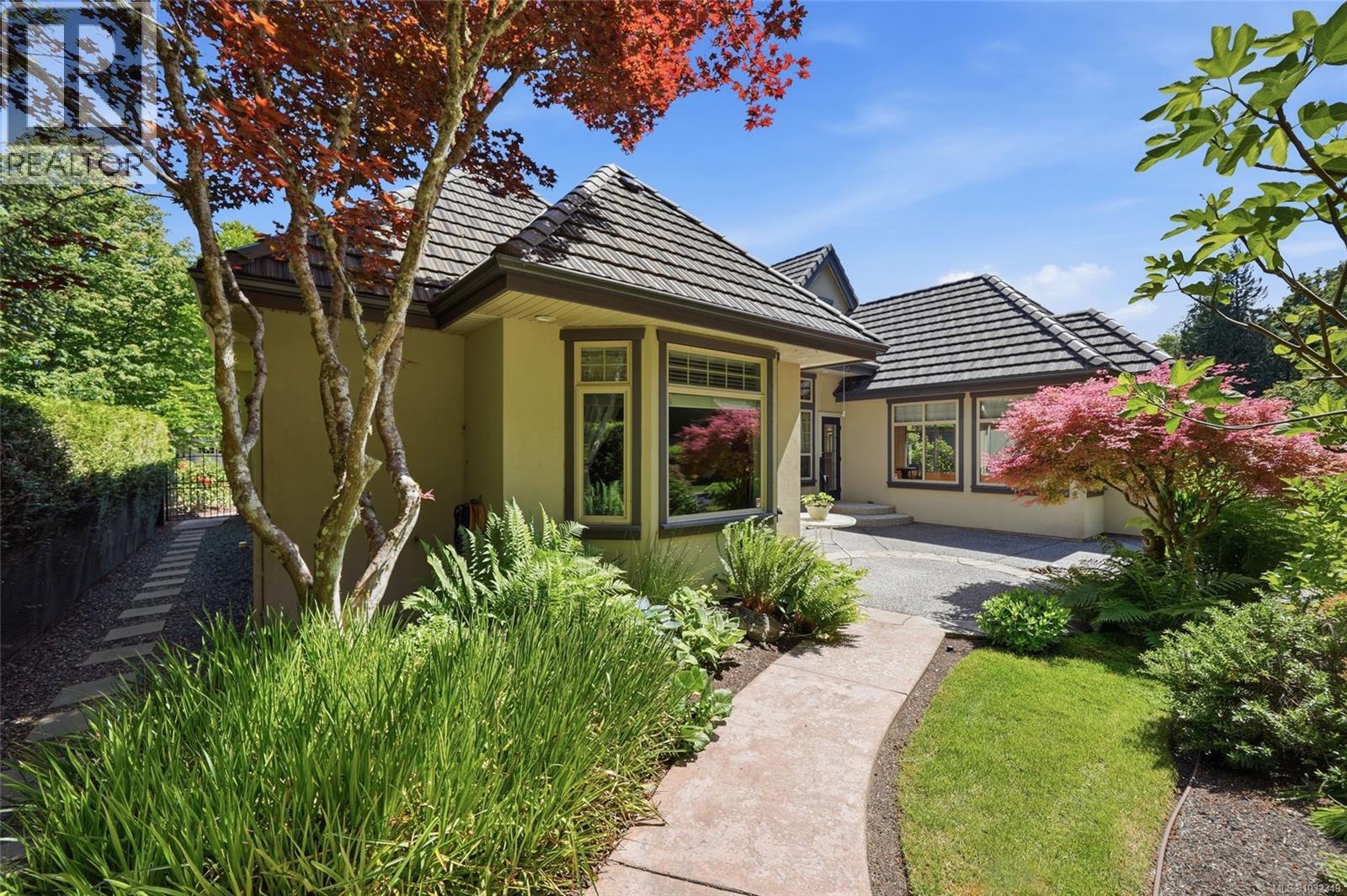 391 Park Ridge Pl - 65