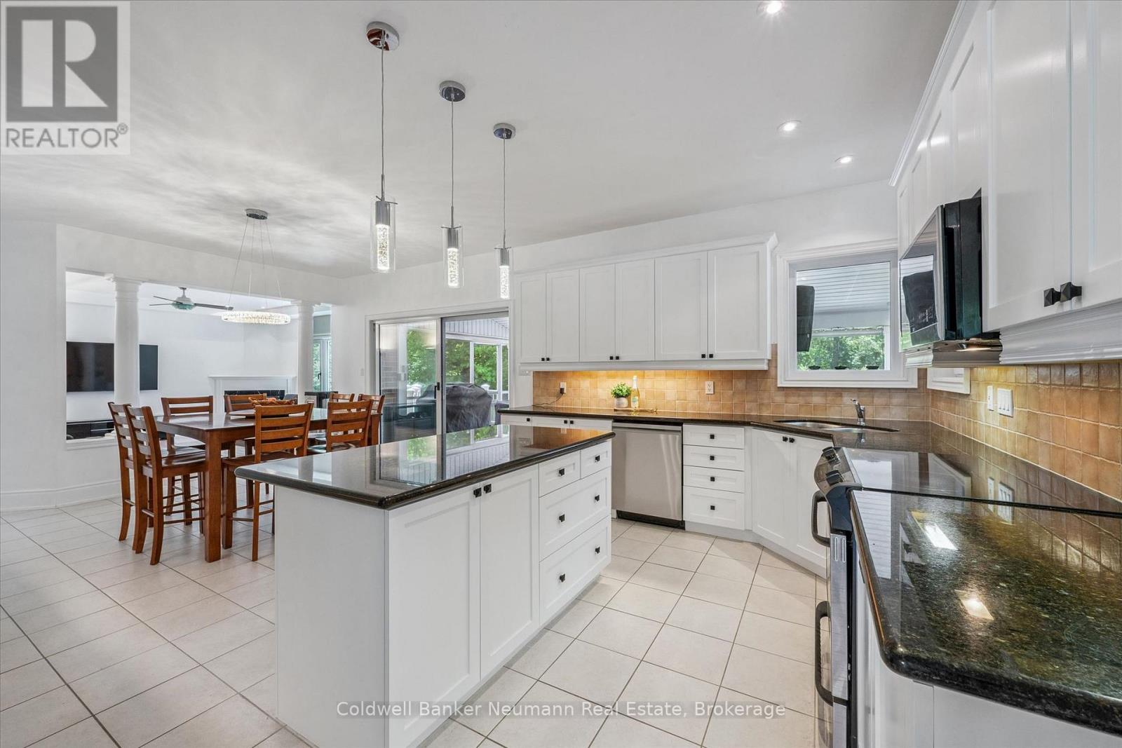 32 FOREST RIDGE ROAD - 12