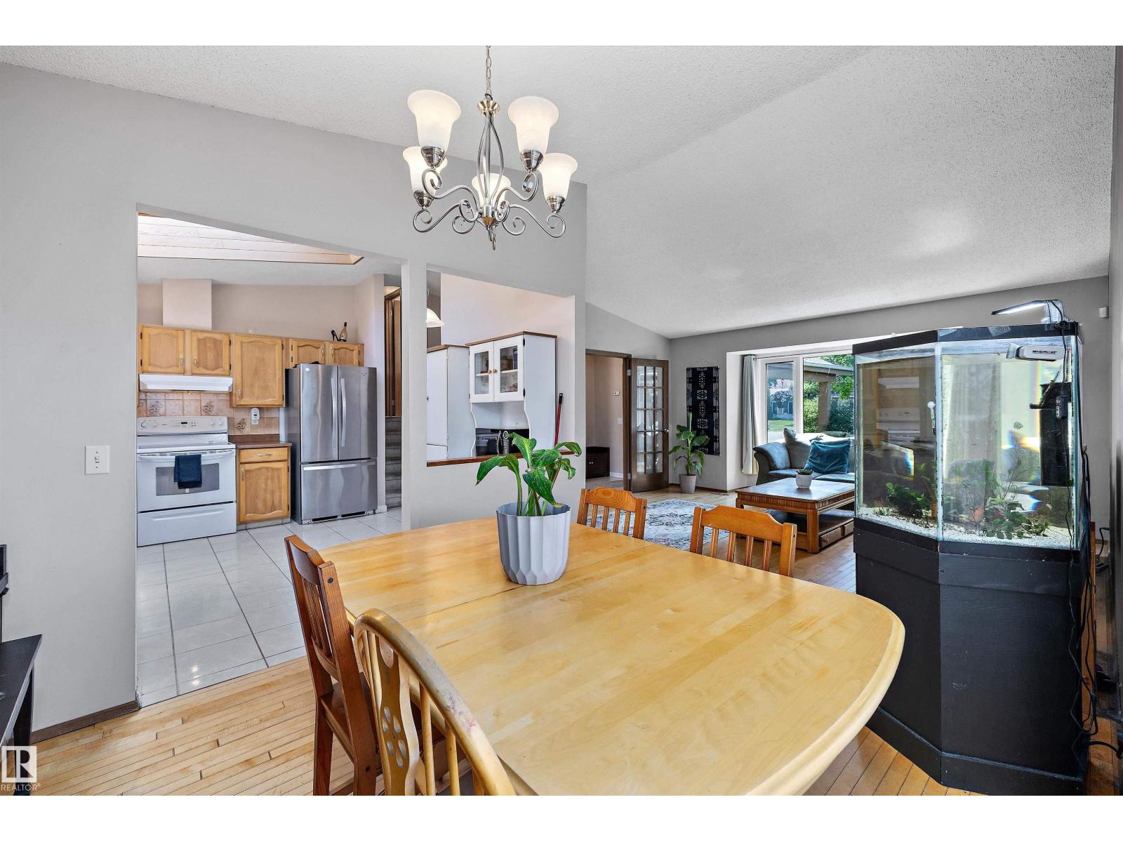 2127 40 ST NW - 10