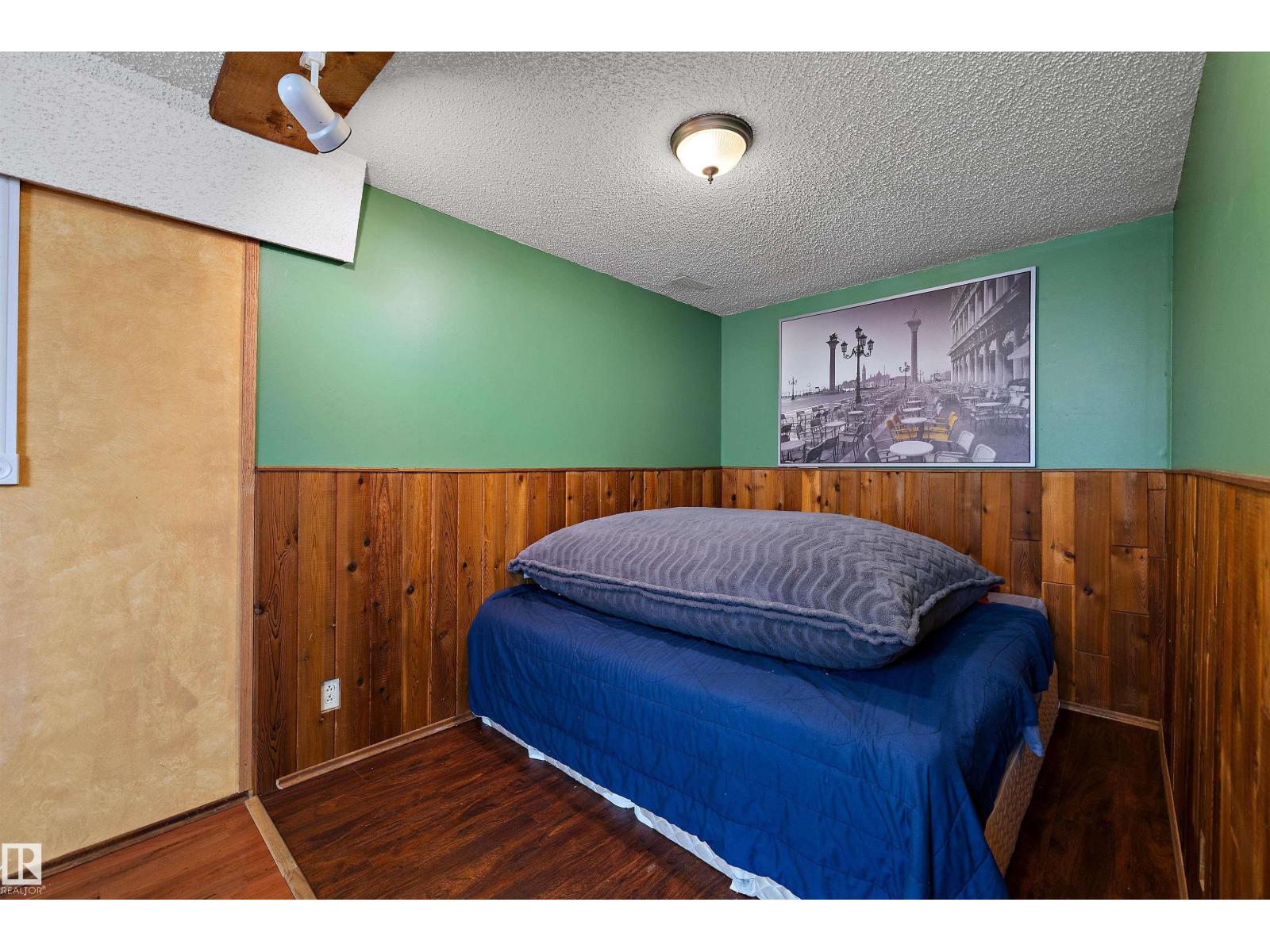 2127 40 ST NW - 27