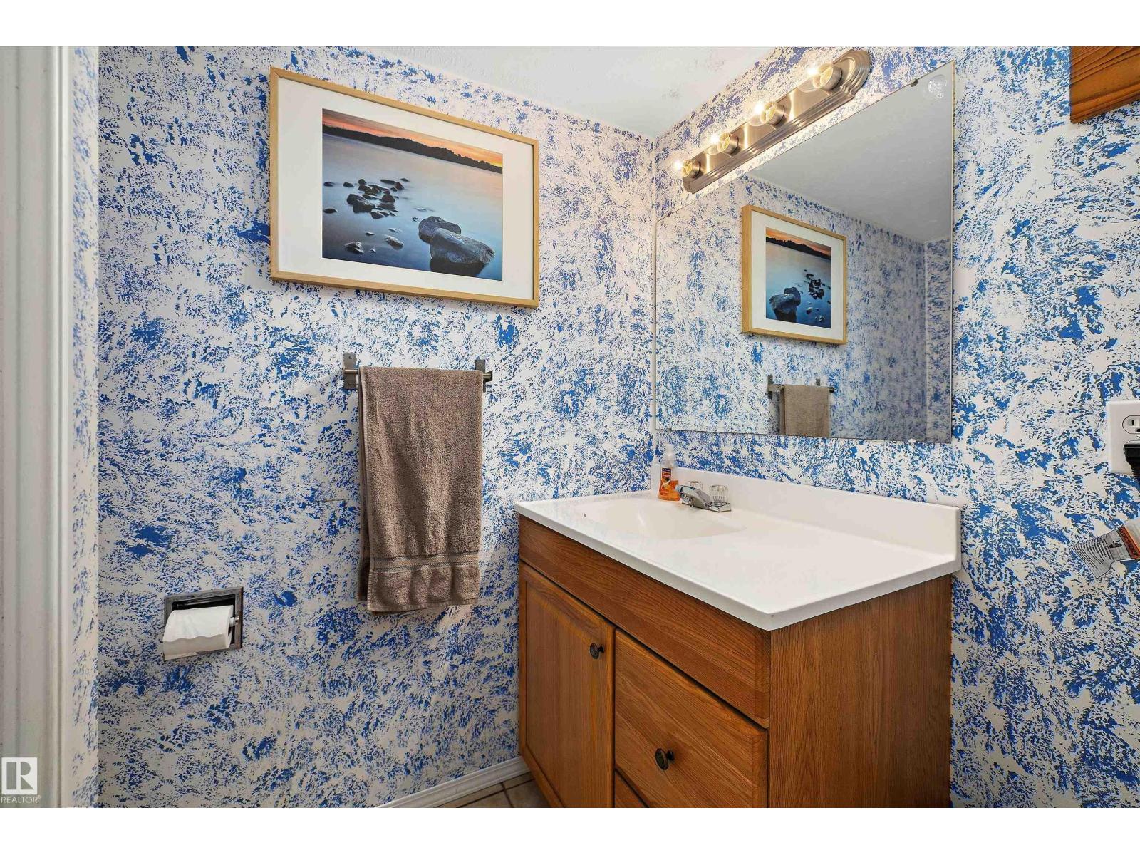 2127 40 ST NW - 29