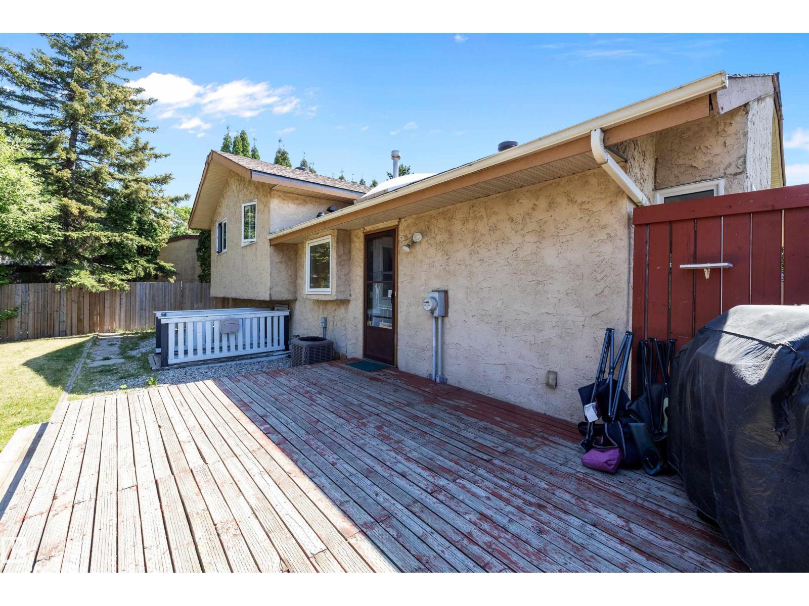 2127 40 ST NW - 38