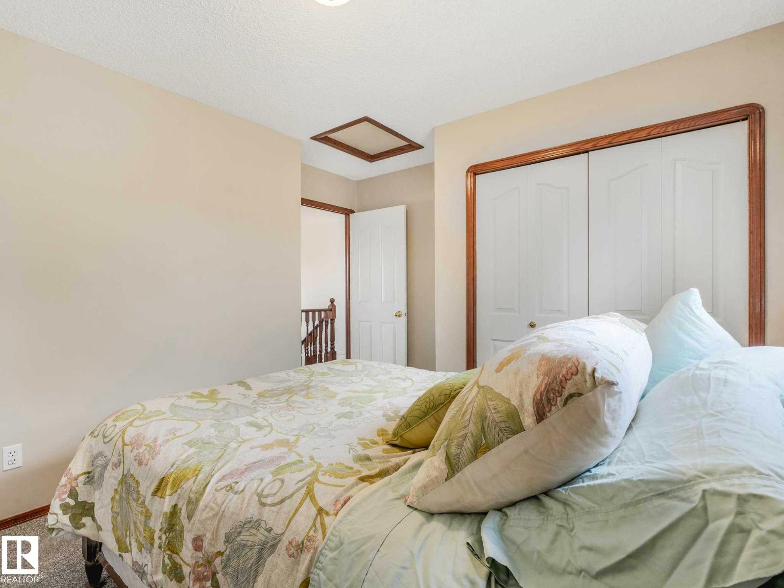 18508 50 AV NW - 39