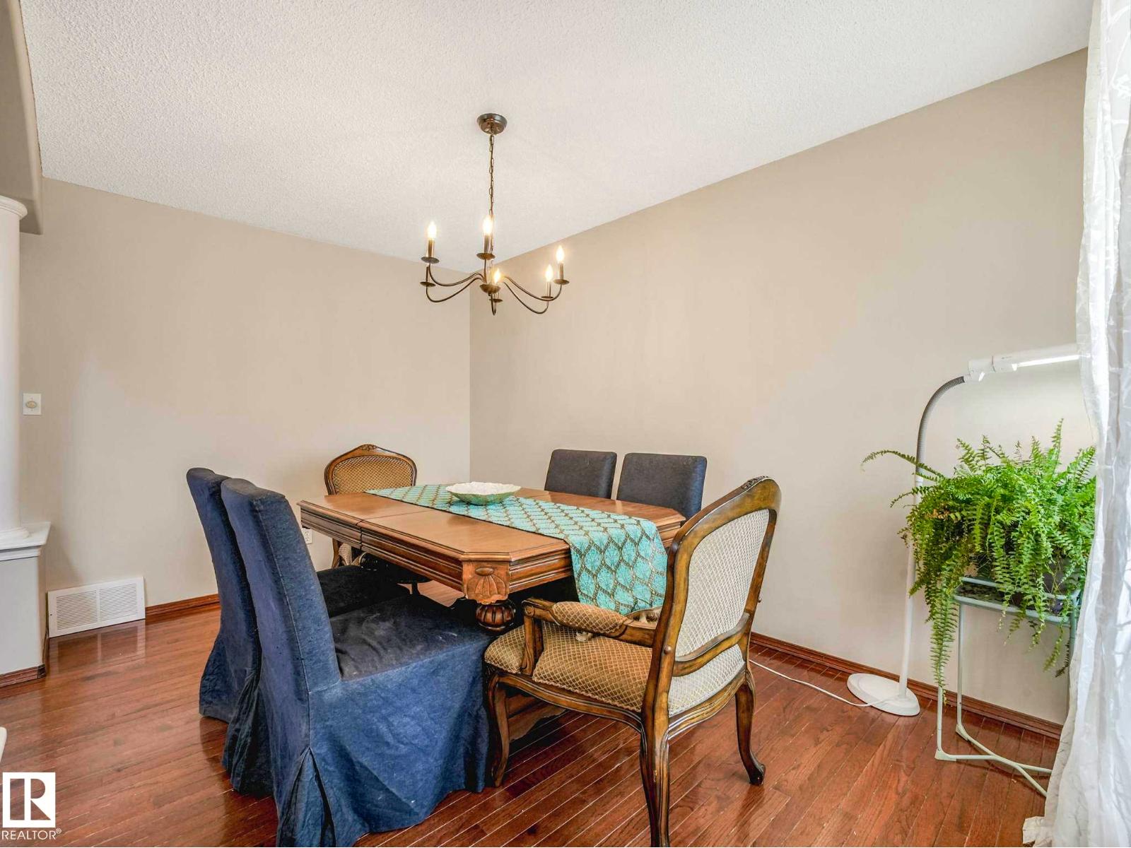18508 50 AV NW - 5