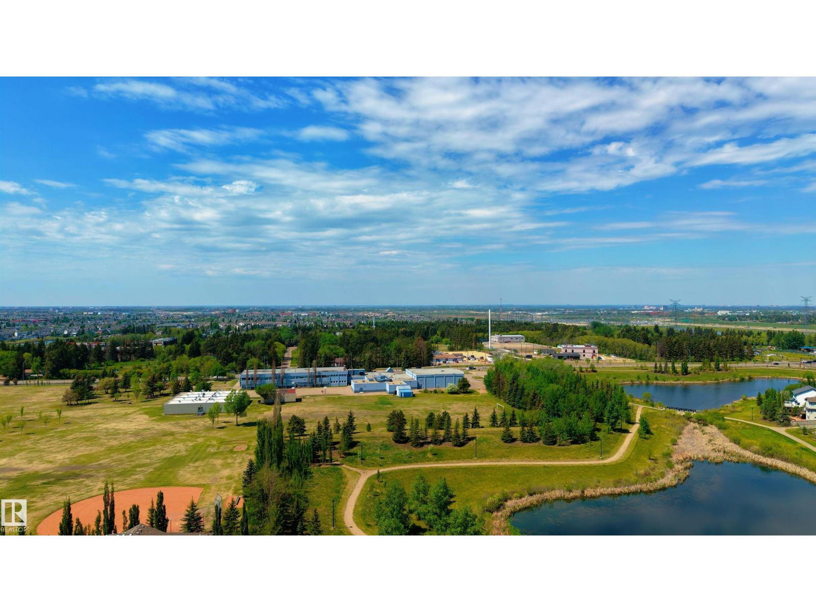 #2 604 62 ST SW - 34