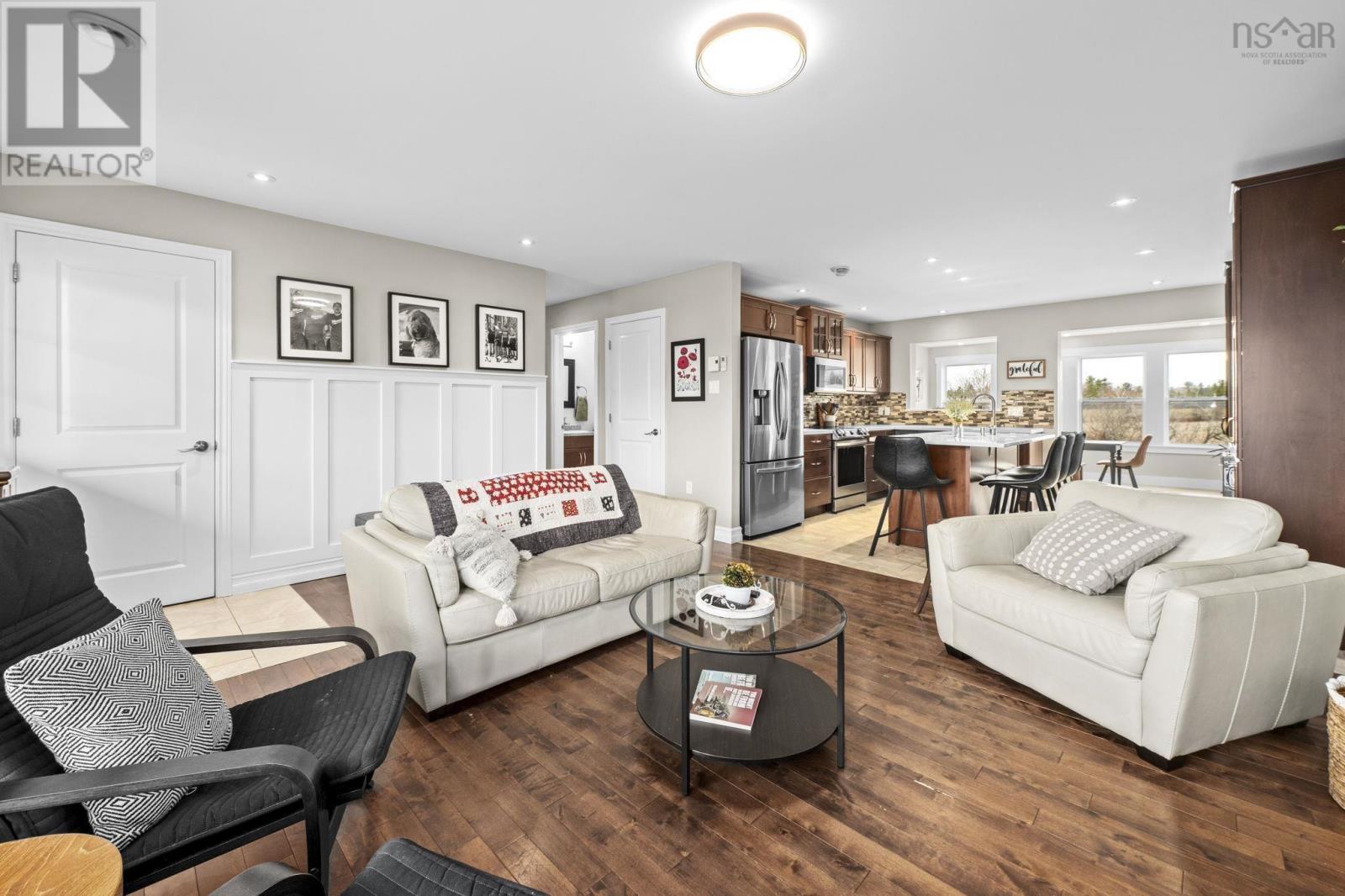 160 Underwood Road - 6