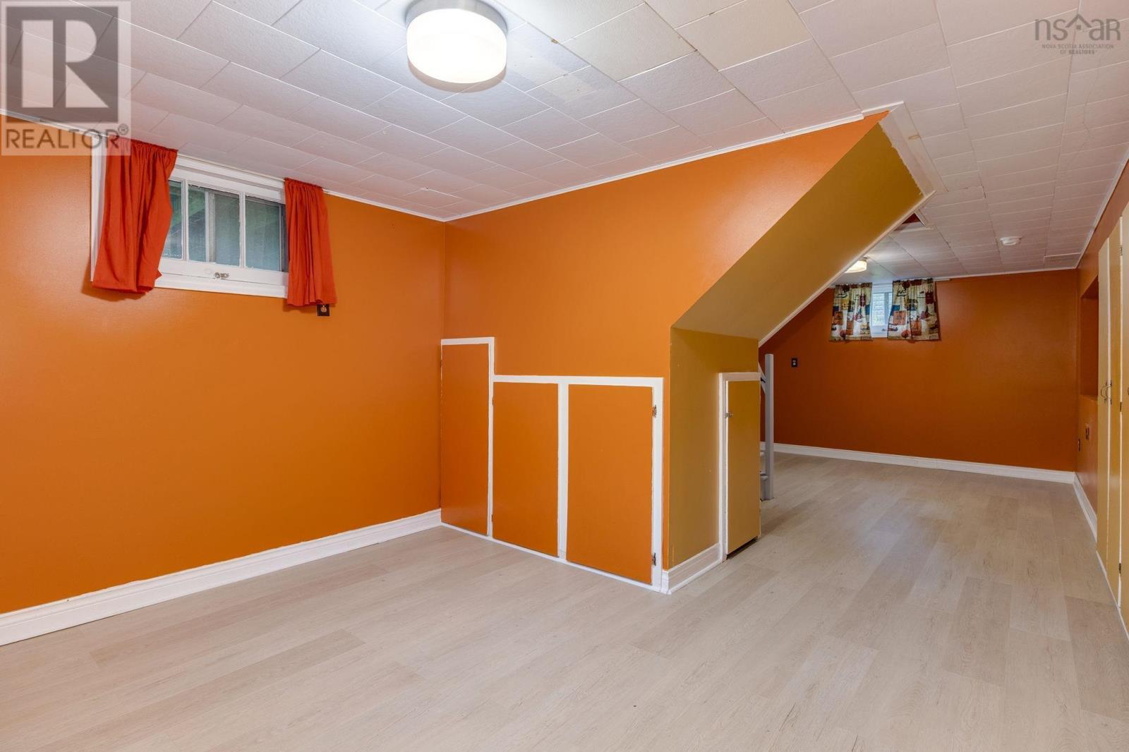 Property 26 of 47 of 32 Farquharson Street