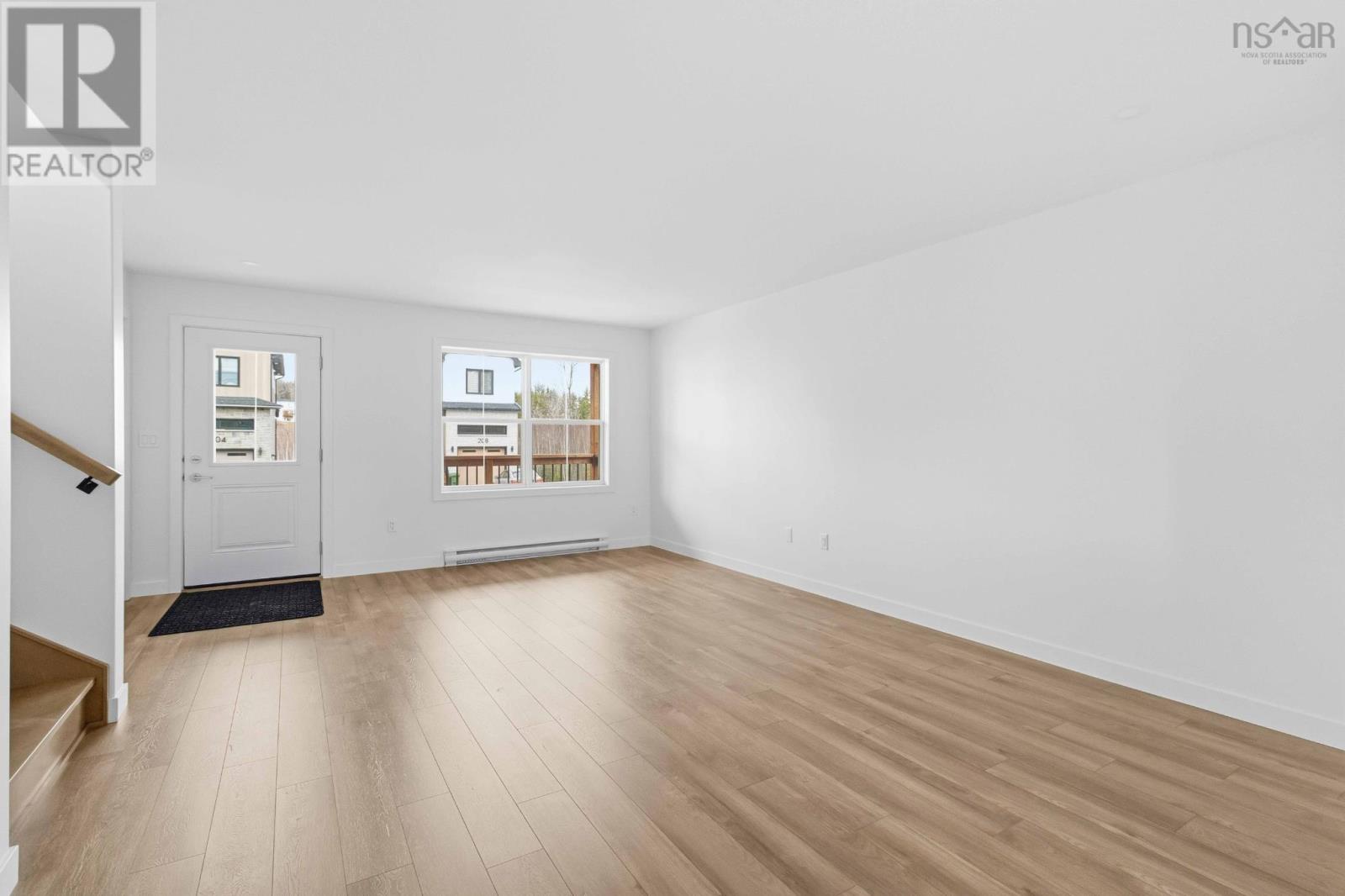 DA-60 205 Darner Drive - 6