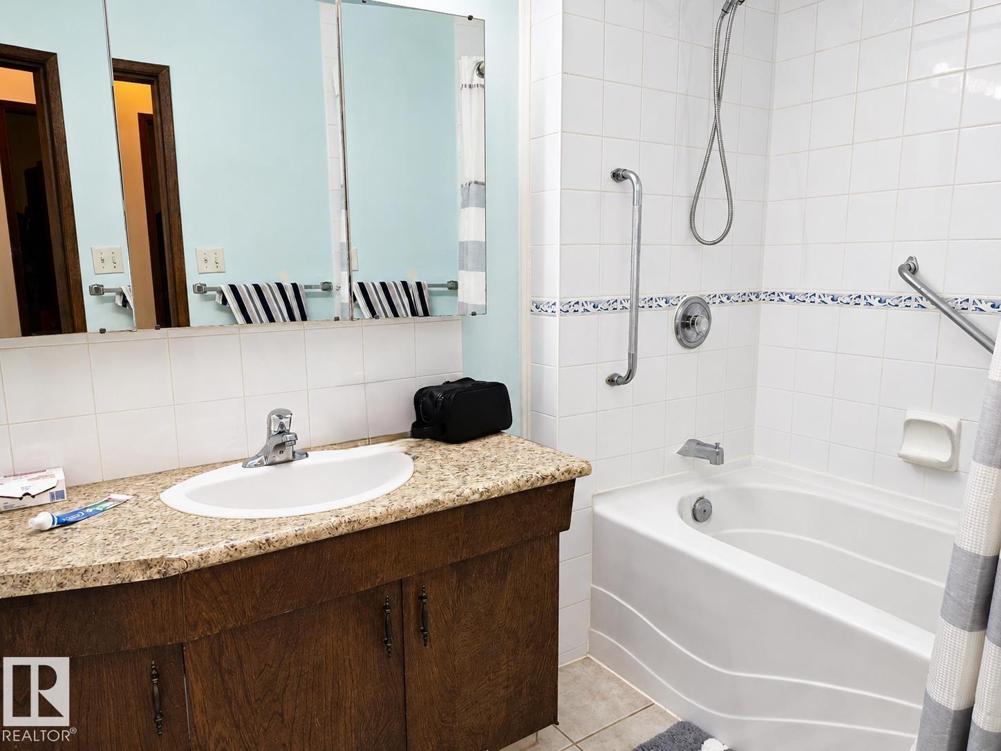 10306 & 10308 152 ST NW - 20