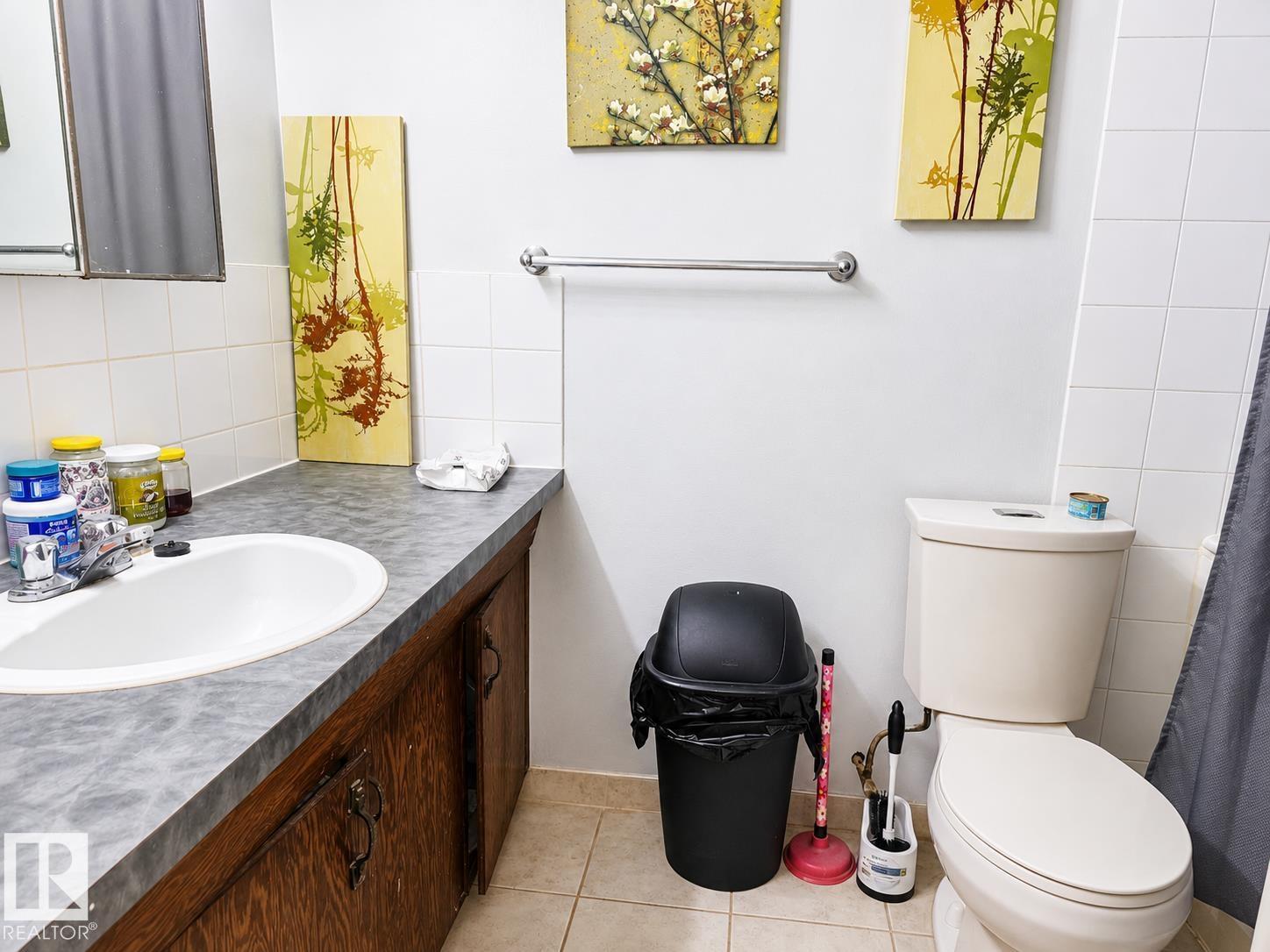 10306 & 10308 152 ST NW - 25