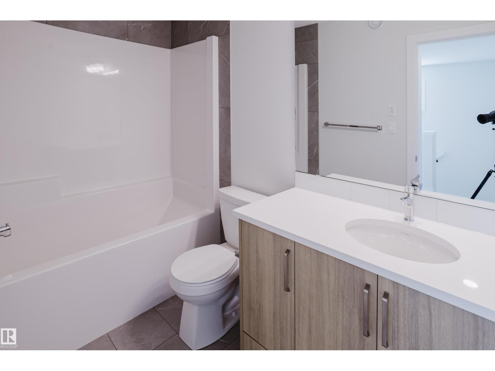 307 BRAE WY - 41