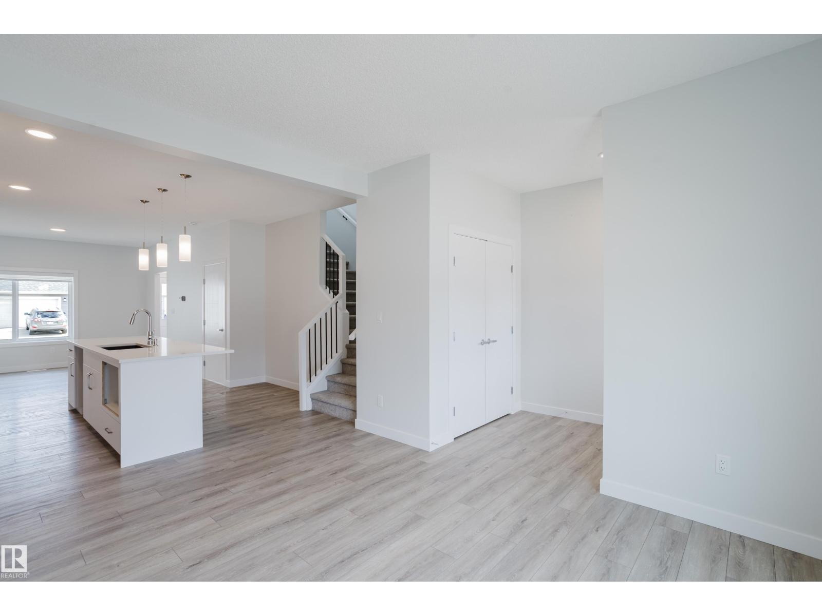 307 BRAE WY - 9
