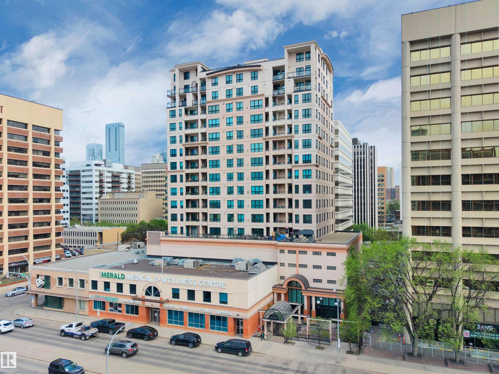 #1103 9939 109 ST NW - 1