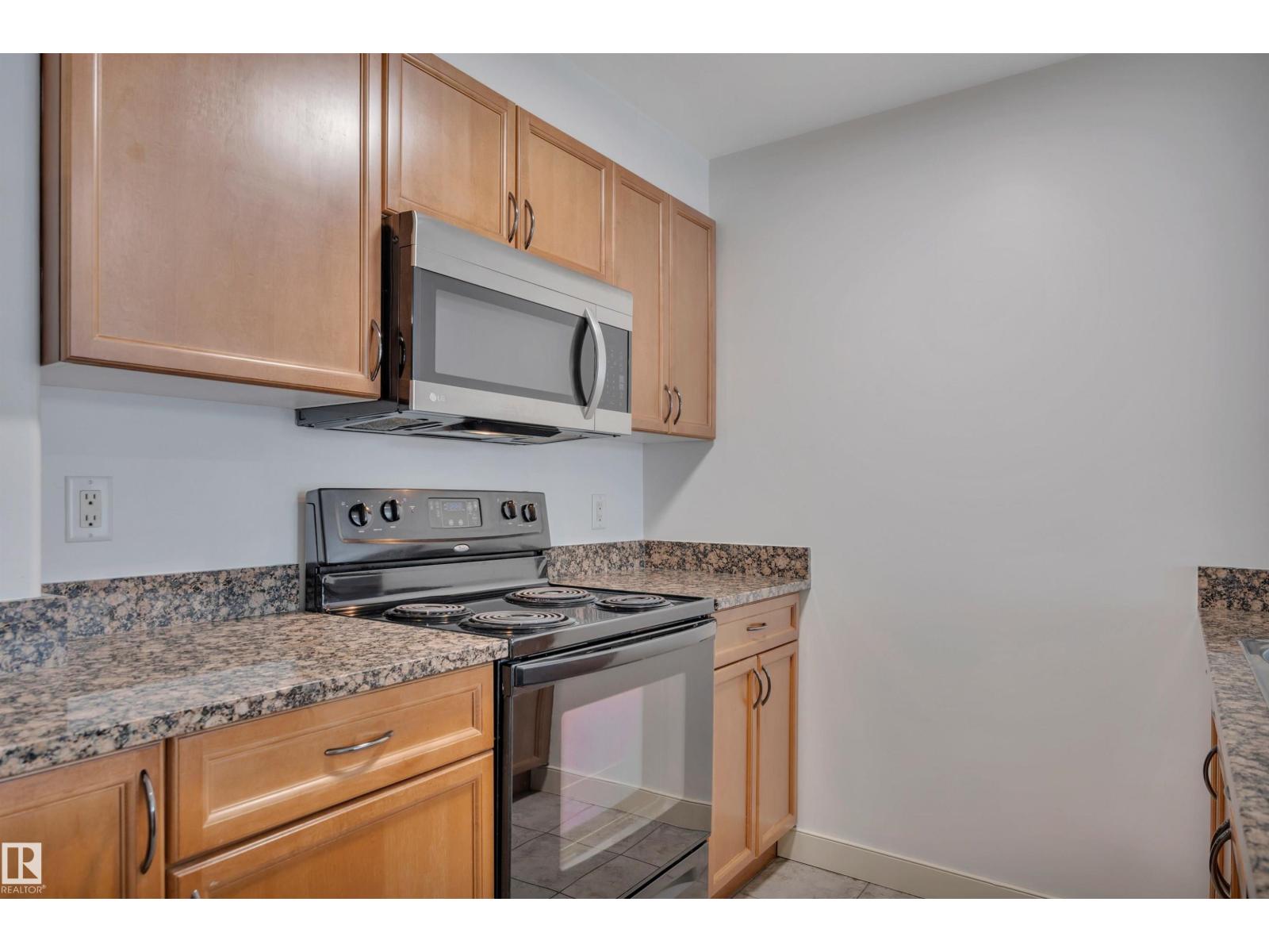#1103 9939 109 ST NW - 7