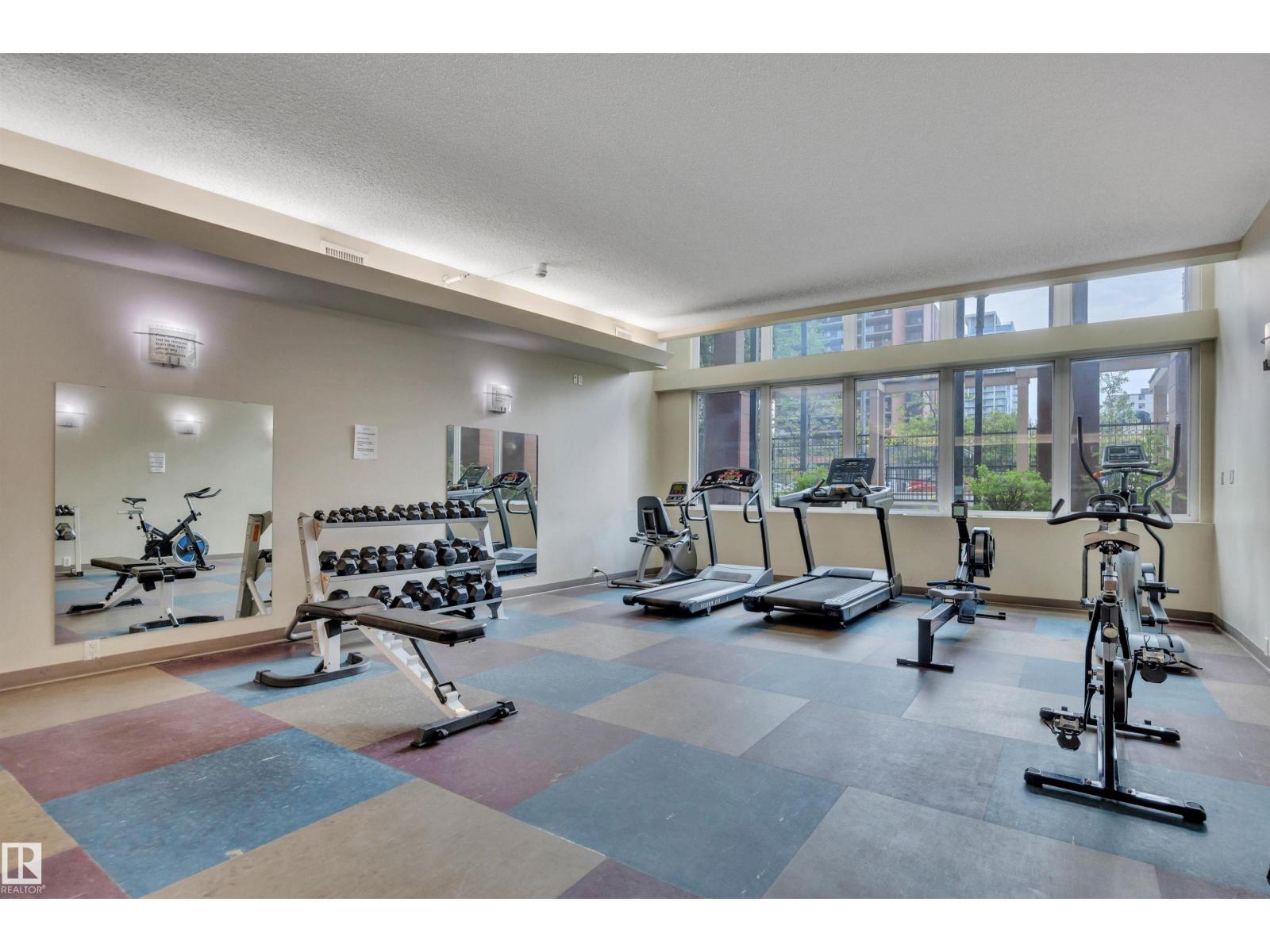 #1103 9939 109 ST NW - 15
