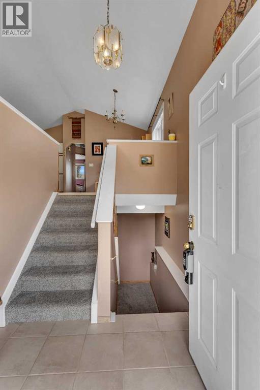 34 Hidden Spring Circle NW - 8