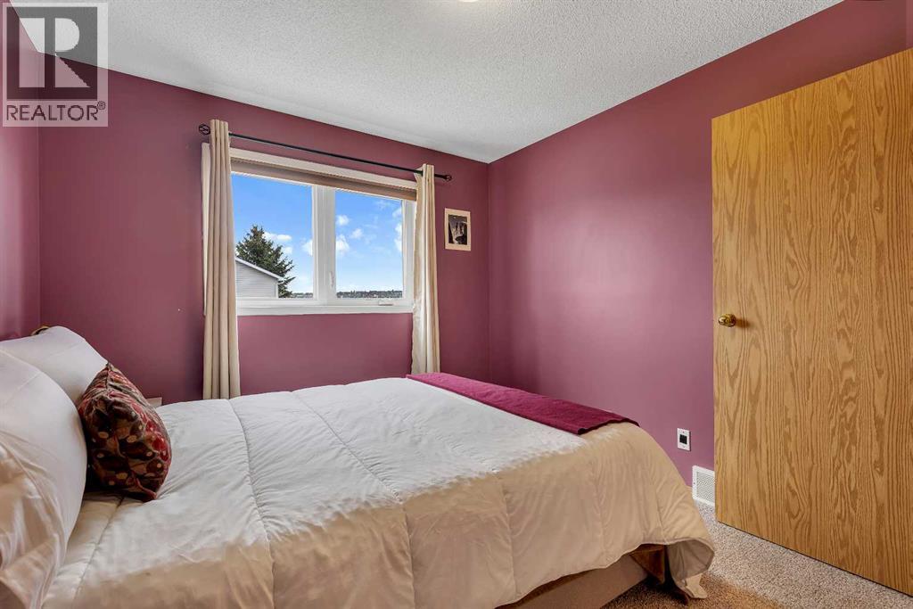 34 Hidden Spring Circle NW - 26