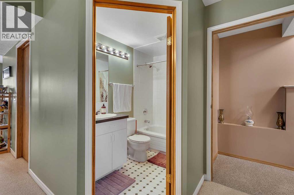 34 Hidden Spring Circle NW - 31