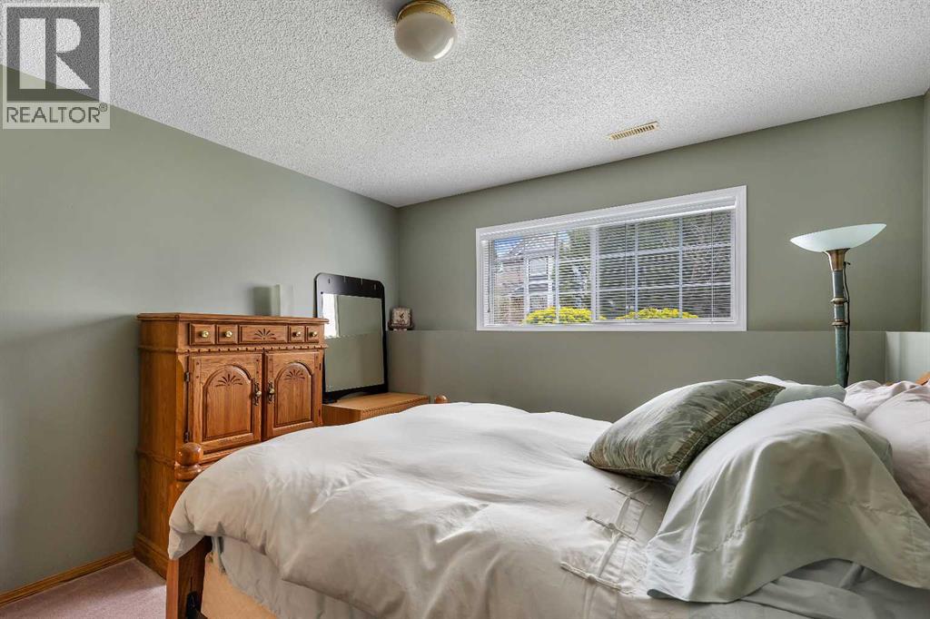 34 Hidden Spring Circle NW - 29