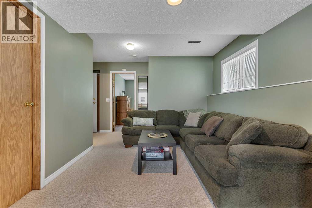 34 Hidden Spring Circle NW - 35
