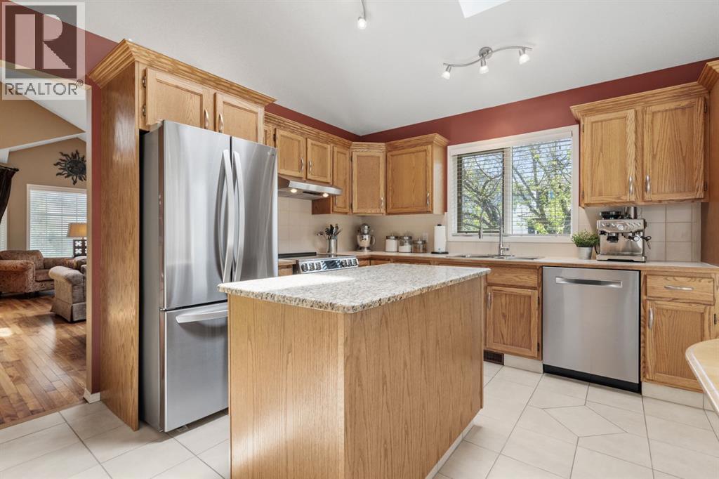 212 Sirocco Place SW - 14