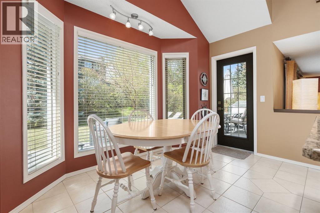 212 Sirocco Place SW - 17