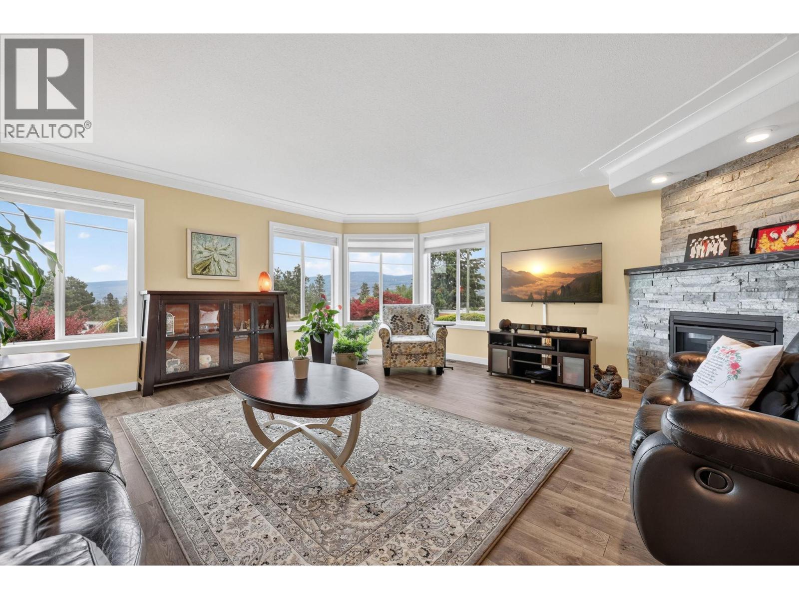 303 2420 Ingram Road, West Kelowna