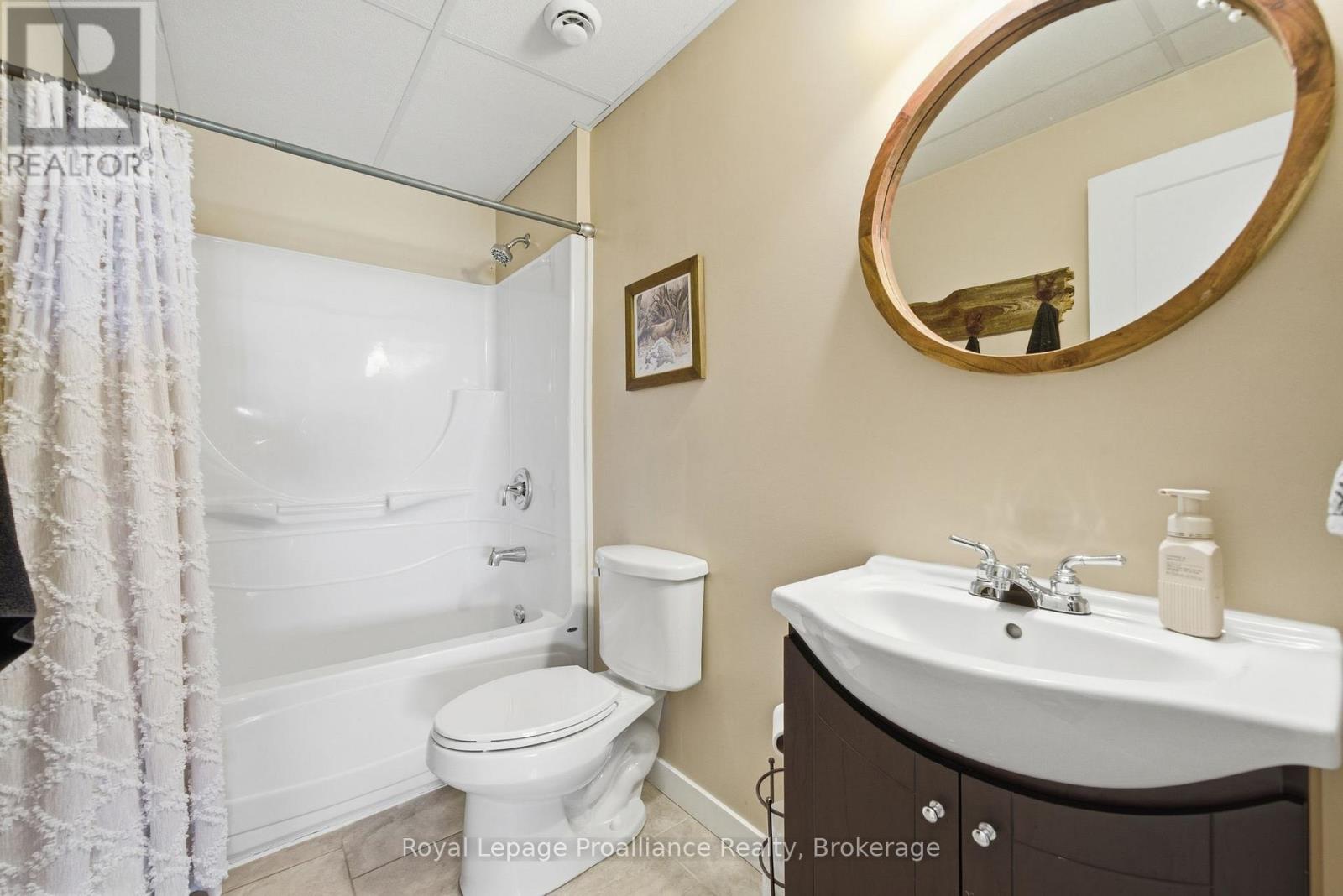 137 WINDWHISPER DRIVE - 37