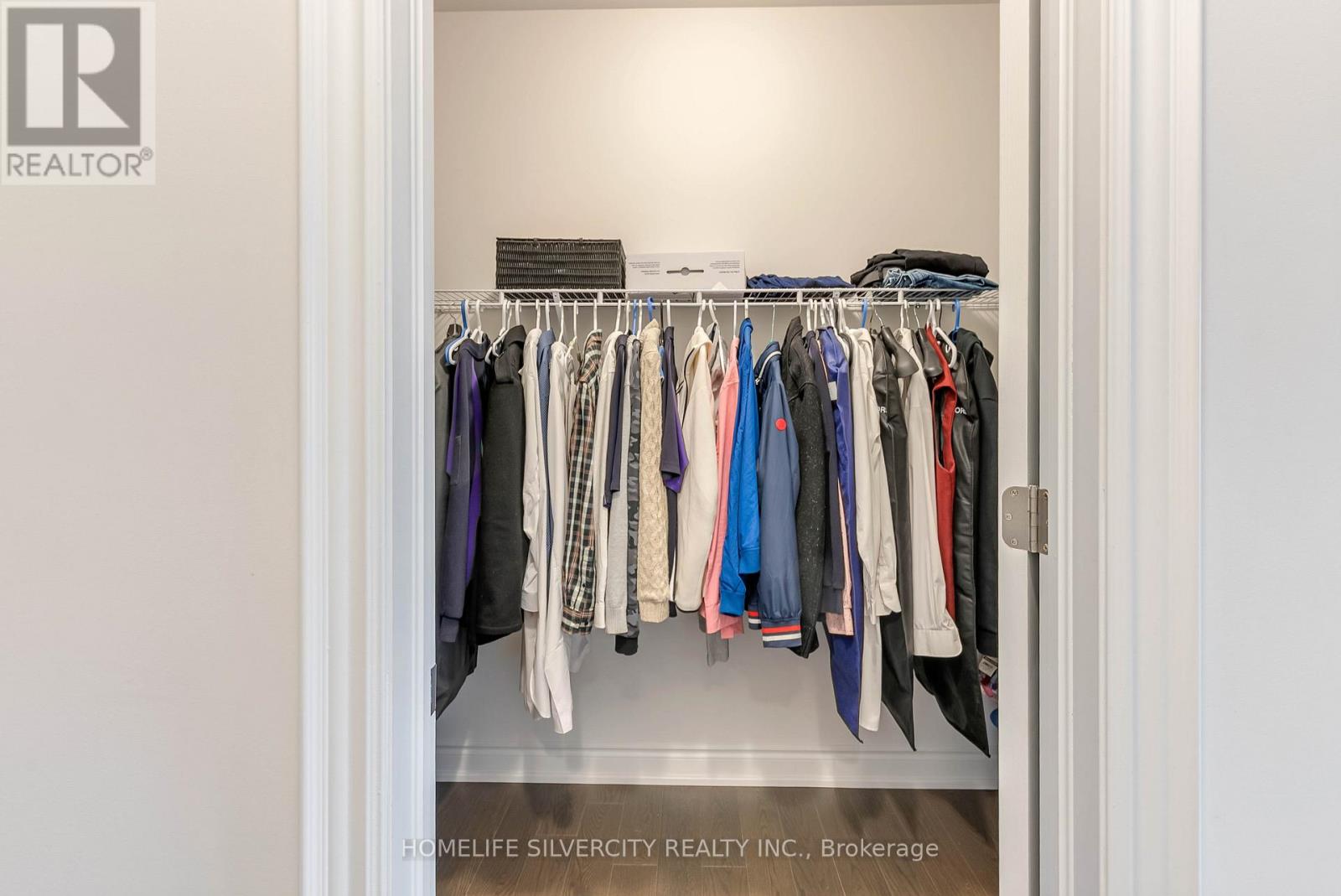71 RASPBERRY RDG AVENUE - 38