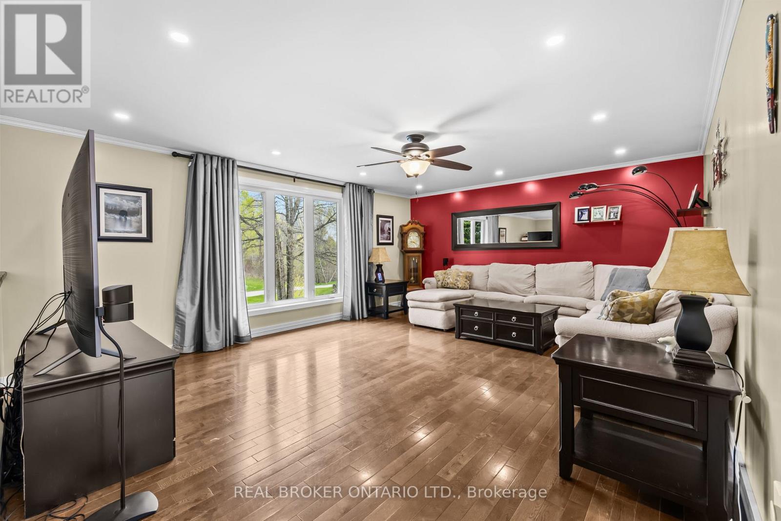 462 ANGLICAN CHURCH ROAD - 9