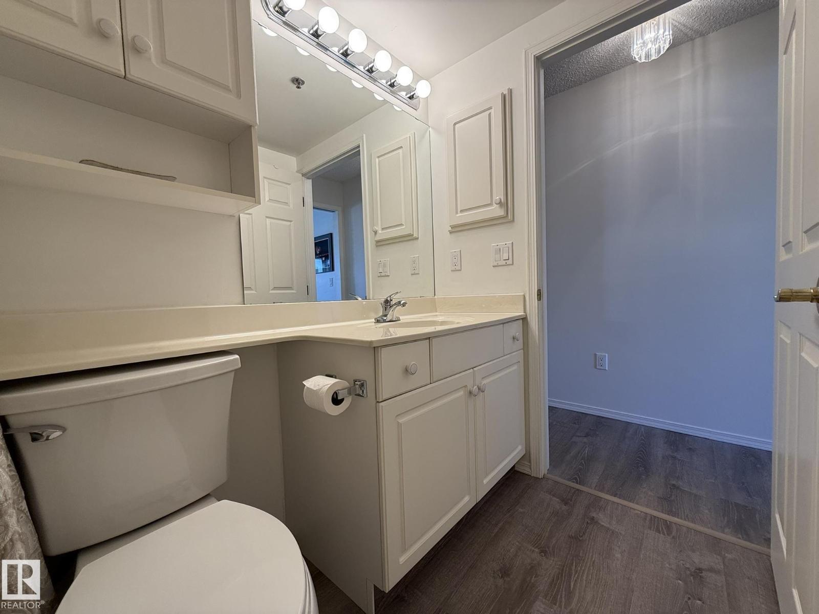 #102 10903 21 AV NW - 34