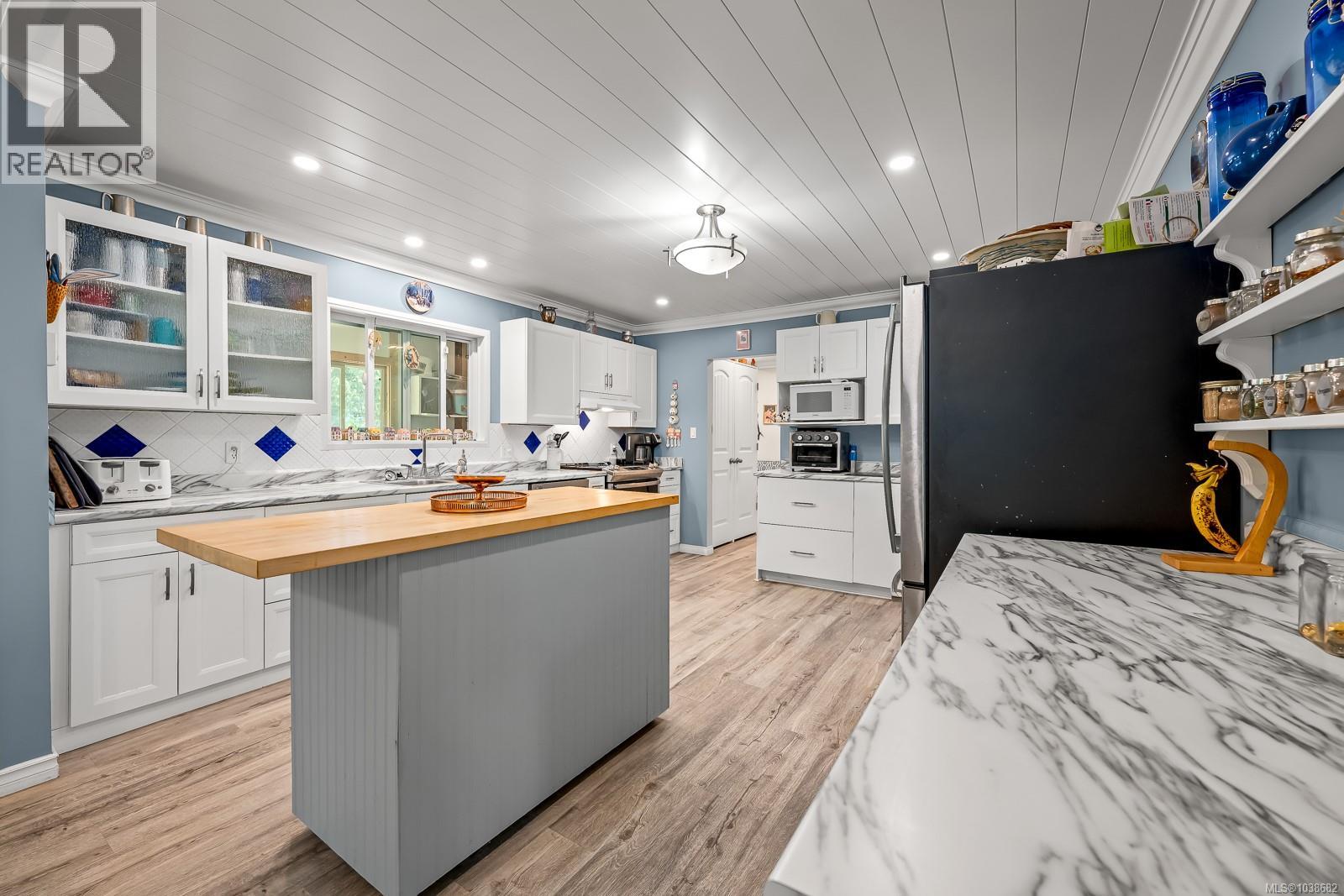 2468 Endall Rd - 4