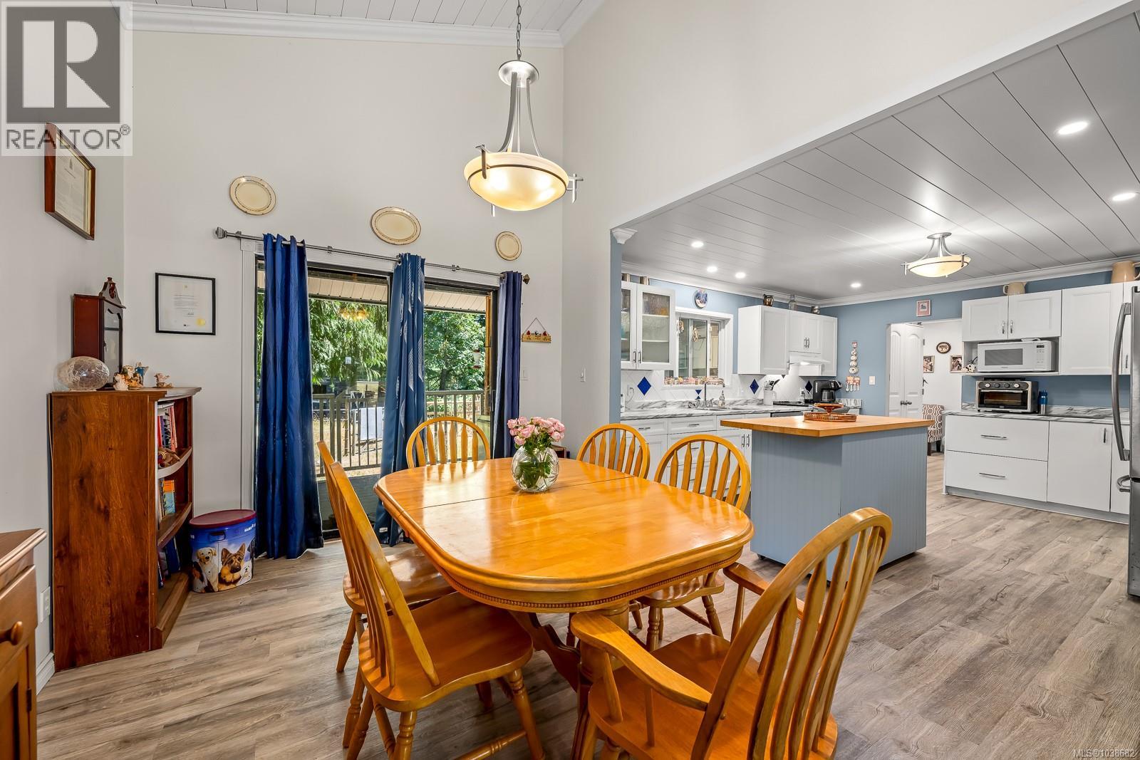 2468 Endall Rd - 9
