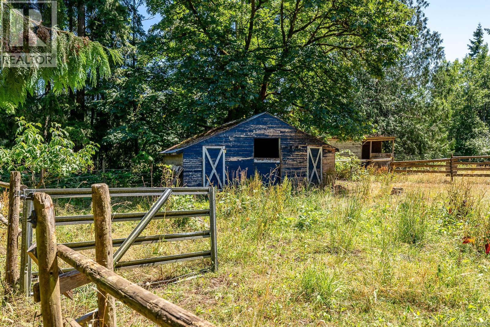 2468 Endall Rd - 26