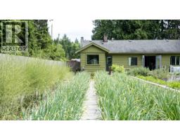 577 Pratt Road, Gibsons, BC V0N1V4 Photo 30
